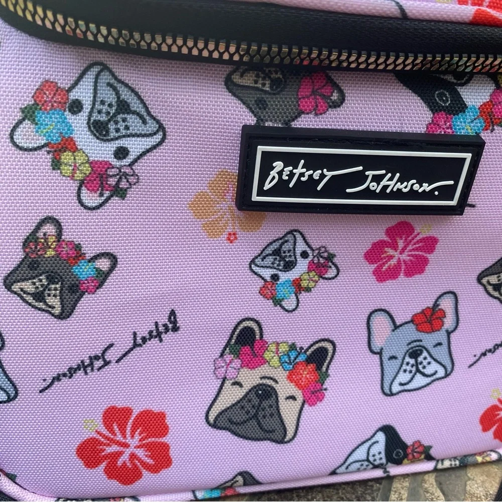 Betsey Johnson betsey johnson